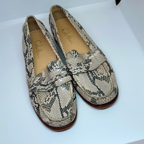 Cole Haan animal print loafers 8.5 - Picture 2 of 4